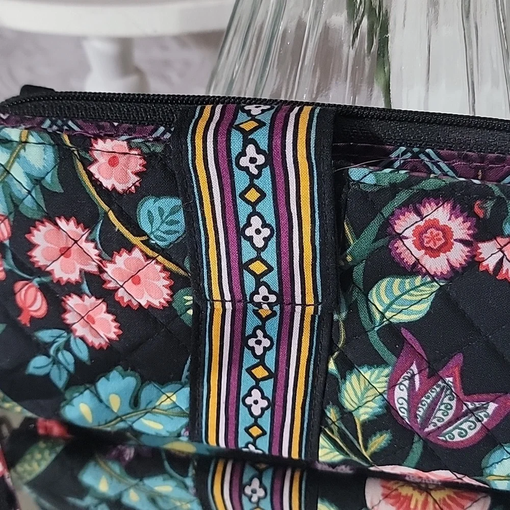 Vera Bradley Vines Floral Iconic RFID Wristlet Wallet Combo - Picture 2 of 10